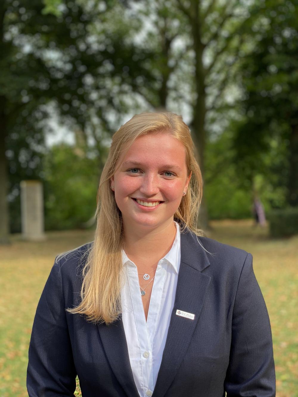 Bestuursfoto_Sterre.jpg